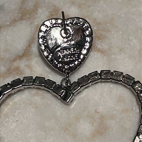 KENNETH JAY LANE Crystal Heart Earrings - Picture 6 of 6